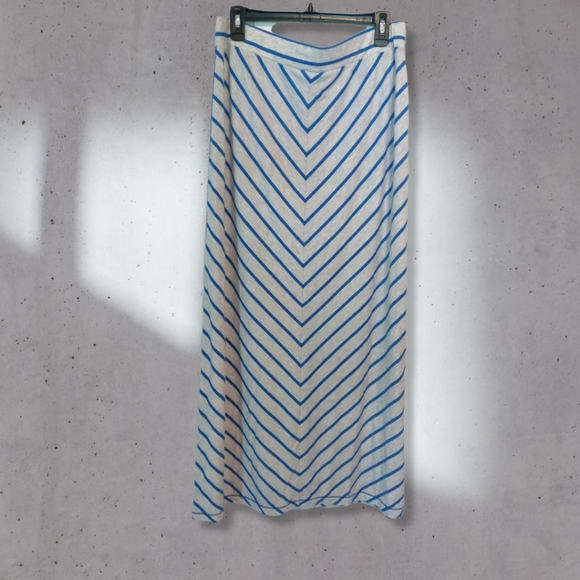 Soft Knit Gray with Blue Maxi Skirt Sz Large - Picture 1 of 7